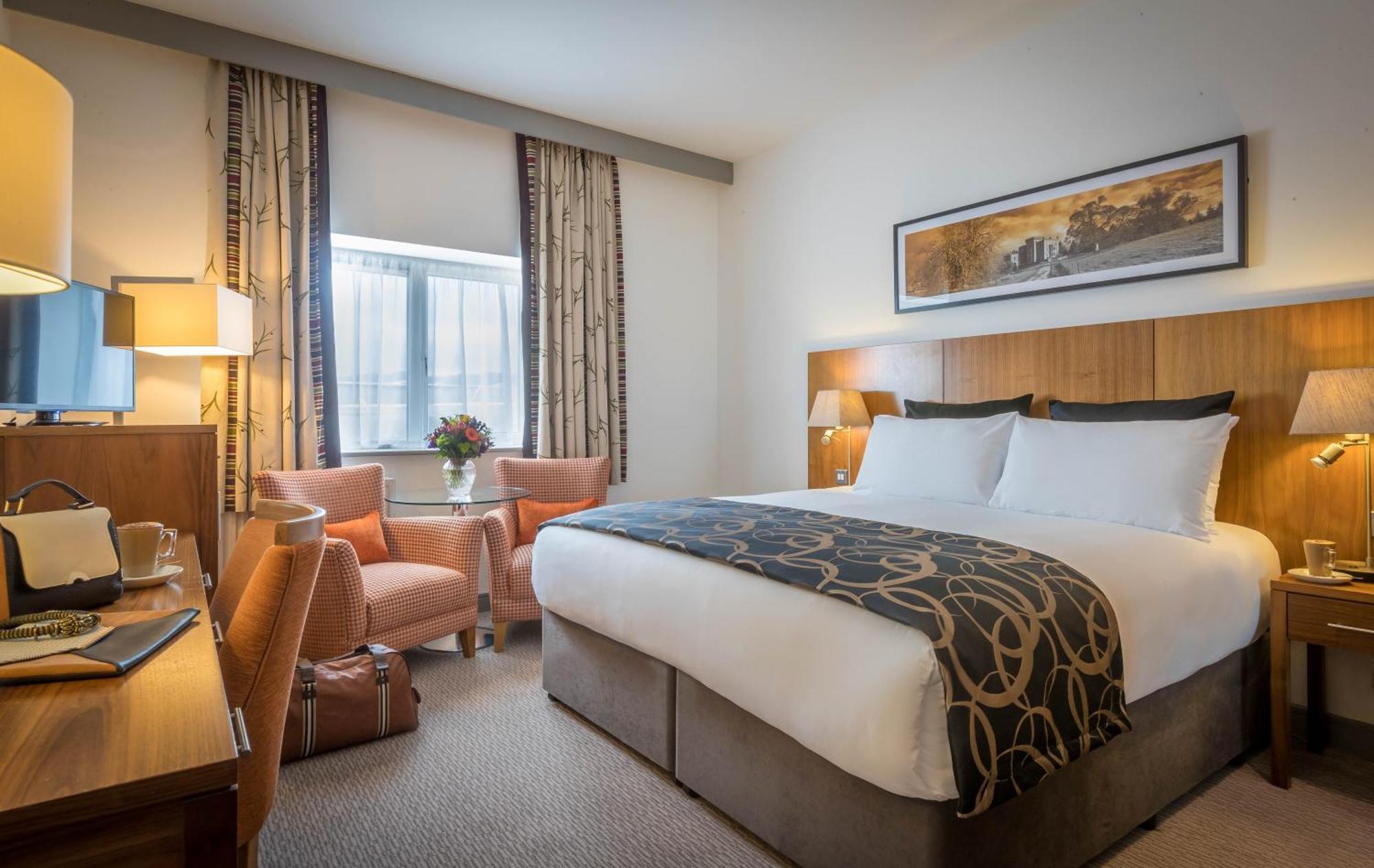 Clayton Hotel & Leisure Club Слайго Экстерьер фото